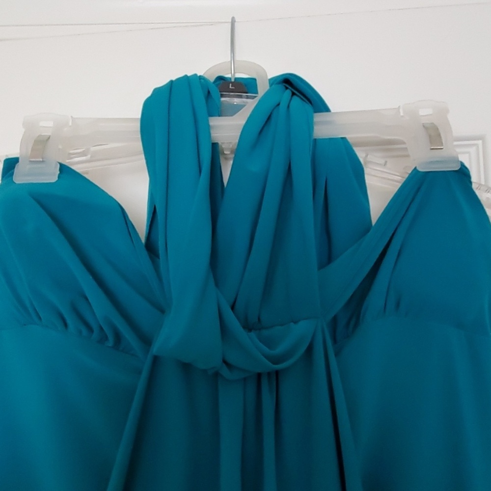 Top - Picture 2 of 2